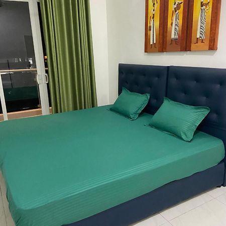 Sea View A Apartment Dehiwala-Mount Lavinia Ngoại thất bức ảnh